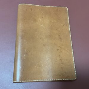 【エイジングレポート】HERZのノートカバー 鞄で揉まれて24か月