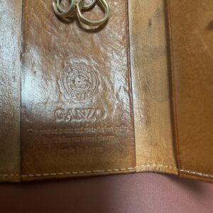 【エイジングレポート】1年使ったGANZOのキーケース シンブライドルは完成度の高いシリーズ