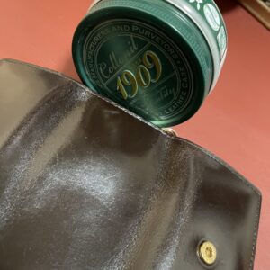 【エイジングレポート】2年使用中のGANZOのシンブライドルキーケース 全く違うエイジングをする2種類のレザー