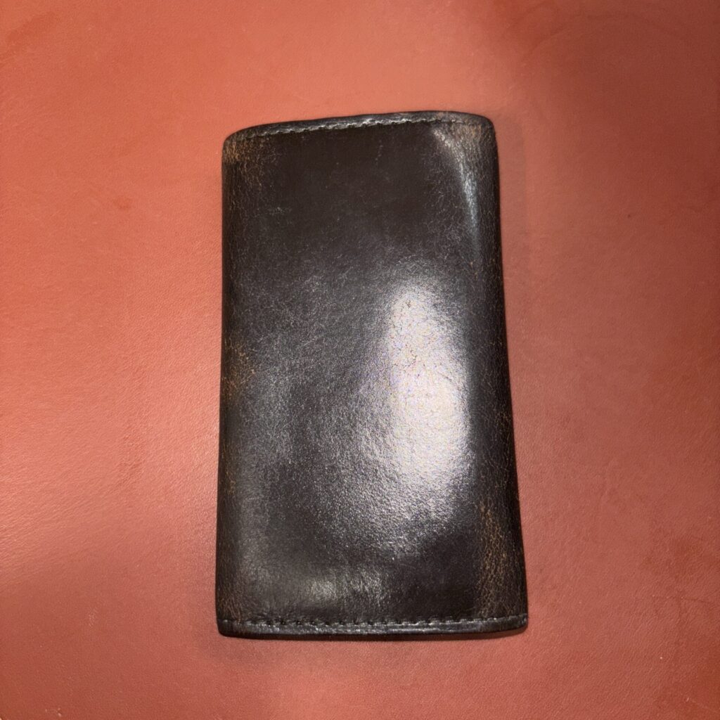 GANZOシンブライドルキーケースの裏面