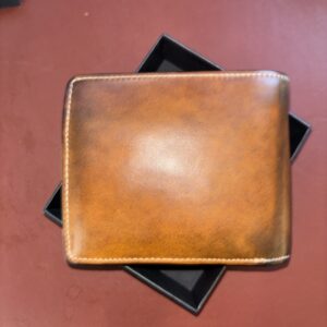 キプリスのナチュラルコードバン財布 5年使用 飴色になった外装と内装の変化