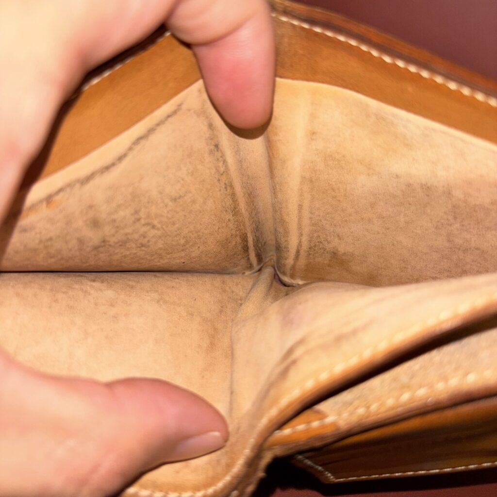 5年使用した小銭入れ内部の状態