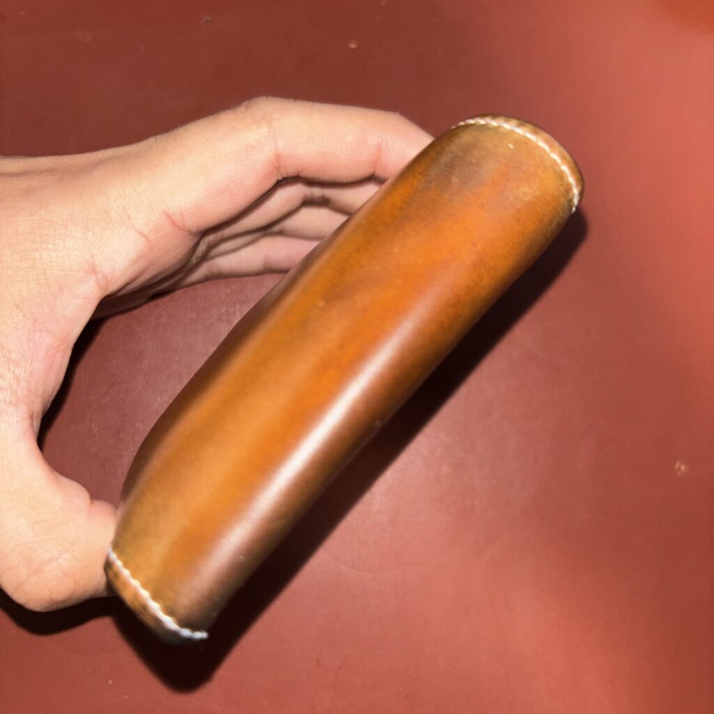 5年使用したキプリスのナチュラルコードバン財布の全体像